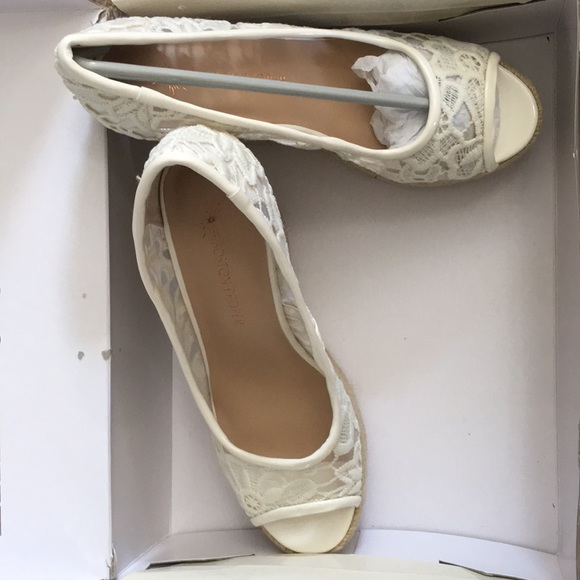 Lace wedges - Picture 2 of 6